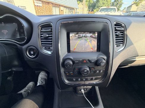 Used 2018 Dodge Durango SXT w/ Quick Order Package 2BB AWD/4WD image 11