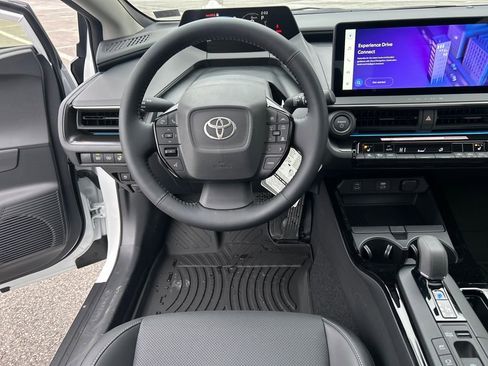 New 2026 Toyota Prius AWD image 21