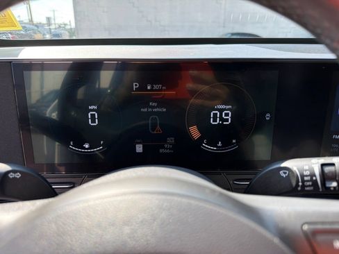 Used 2024 Hyundai Kona SEL AWD/4WD image 19