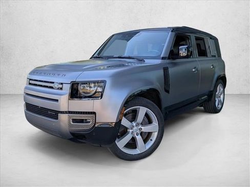 Certified 2022 Land Rover Defender 110 X-Dynamic HSE image 1