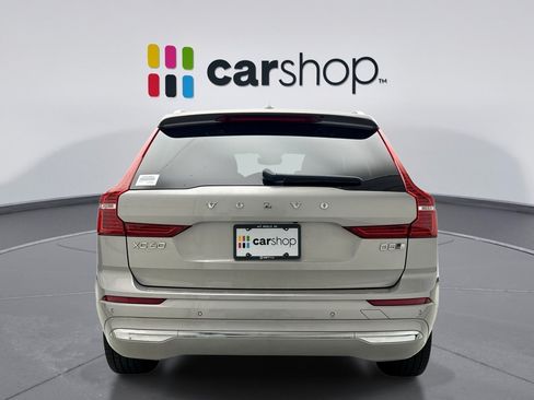 Used 2023 Volvo XC60 B5 Plus w/ Climate Package AWD/4WD image 4