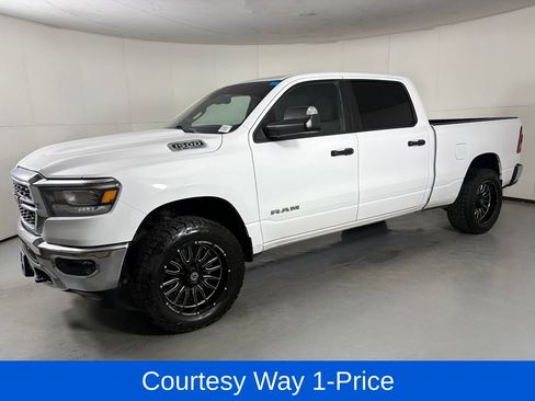 Used 2023 RAM 1500 Big Horn AWD/4WD image 6