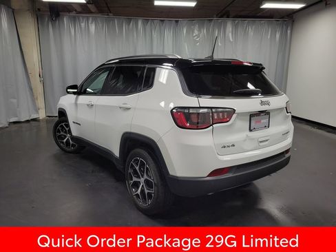 Used 2024 Jeep Compass Limited AWD/4WD image 6