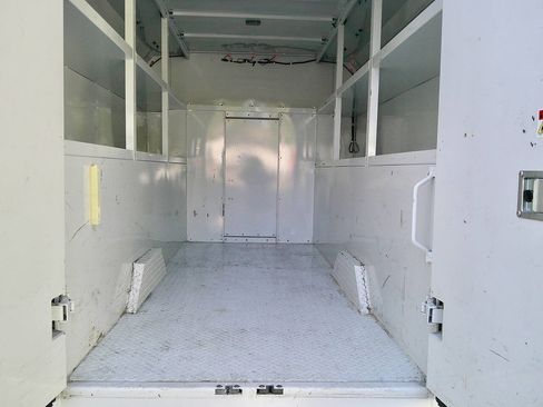 Used 2019 Ford Transit 350 138 DRW w/ Interior Upgrade Package RWD image 9
