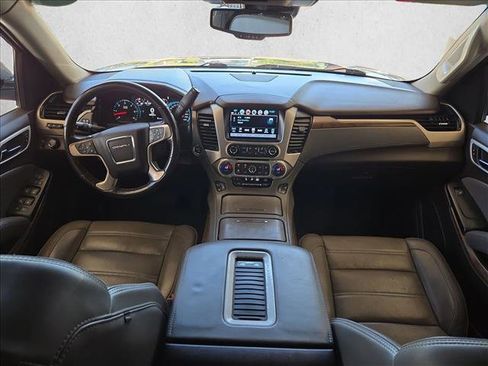 Used 2019 GMC Yukon Denali w/ Denali Ultimate Package RWD image 19