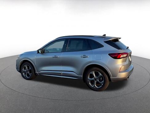Used 2023 Ford Escape ST-Line image 10