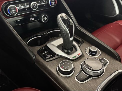 Used 2020 Alfa Romeo Giulia Ti w/ Active Blind Spot Package RWD image 21