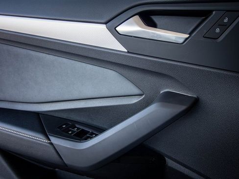 New 2026 Volkswagen Jetta SE image 27