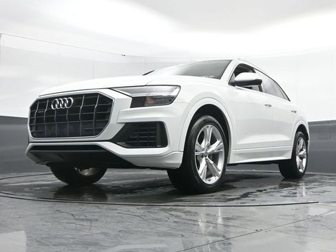 Used 2019 Audi Q8 Premium w/ Towing Package image 49