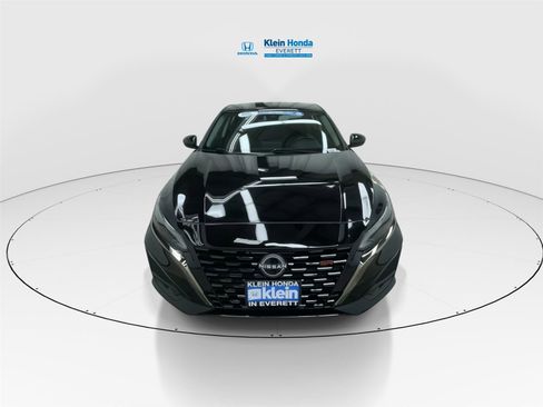 Used 2024 Nissan Altima 2.5 SR image 5