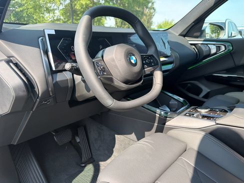 New 2026 BMW X3 xDrive30i w/ Premium Package AWD/4WD image 4