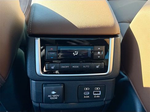 New 2025 Subaru Ascent Touring w/ Popular Package #2 image 26
