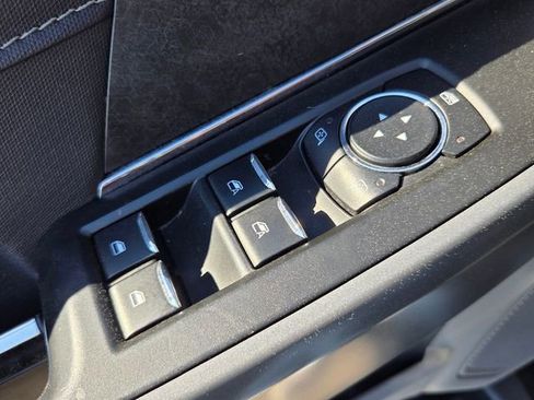 Used 2024 Ford F150 XLT image 34