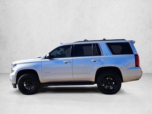 Used 2018 Chevrolet Tahoe LT image 9