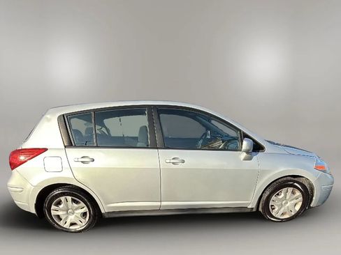 Used 2010 Nissan Versa 1.8 S w/ PWR Plus Pkg image 6