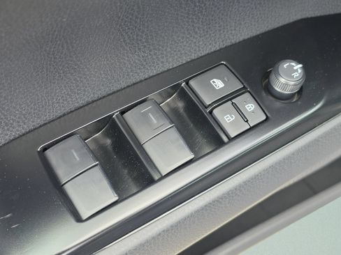 Used 2026 Toyota Camry SE w/ Convenience Package FWD image 20