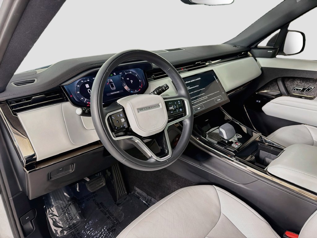 Certified 2024 Land Rover Range Rover Sport SE AWD/4WD image 9