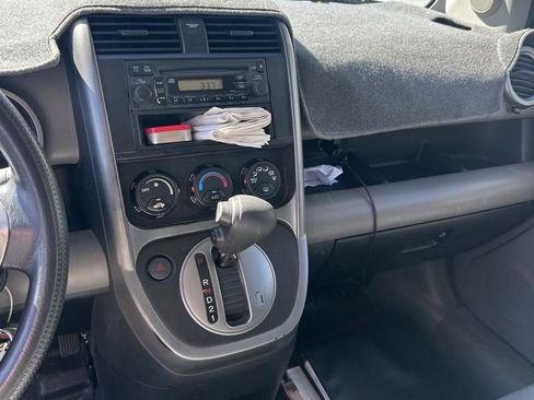 Used 2011 Honda Element LX image 17