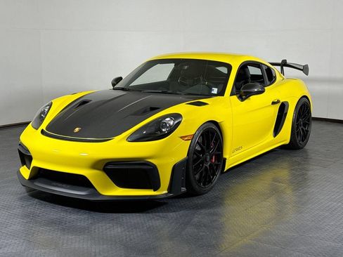 Certified 2024 Porsche 718 Cayman GT4 RS RWD image 1