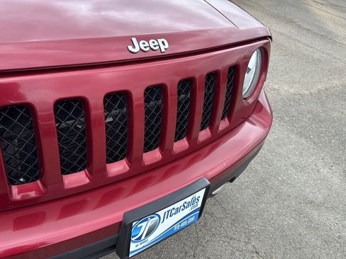 Used 2016 Jeep Patriot Latitude image 22