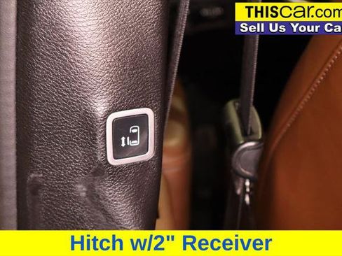 Used 2018 Chrysler Pacifica Limited w/ Tire & Wheel Group FWD image 37