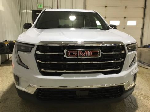 New 2026 GMC Acadia Elevation w/ Elevation Premium Package FWD image 6