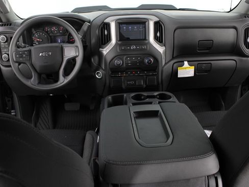 New 2026 Chevrolet Silverado 1500 Custom Trail Boss w/ Dark Appearance Package AWD/4WD image 9