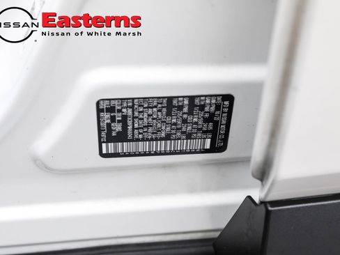 Used 2023 Nissan Rogue SL w/ SL Premium Package image 39