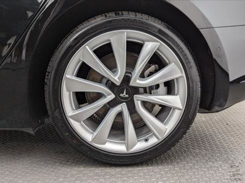 Used 2018 Tesla Model 3 Long Range image 24