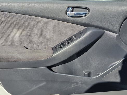 Used 2008 Nissan Altima 2.5 S w/ Convenience Pkg image 9