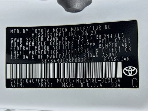 Used 2024 Toyota Corolla LE image 12