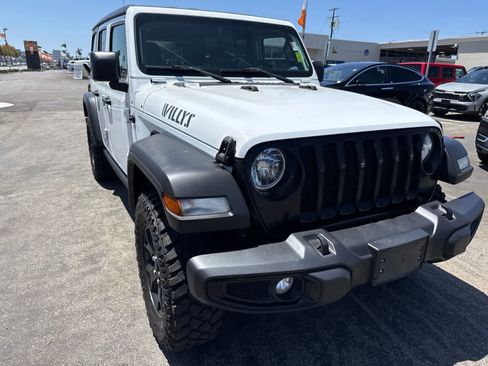 Used 2021 Jeep Wrangler Unlimited Sport AWD/4WD image 6