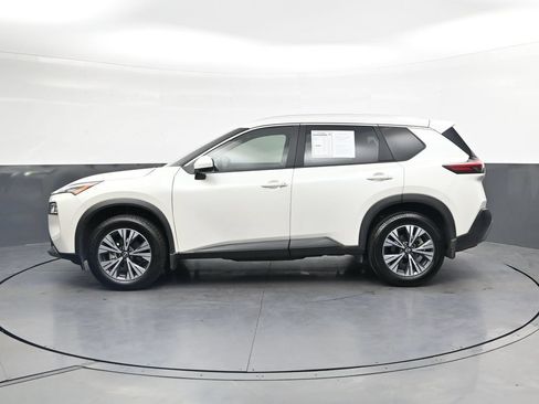 Used 2023 Nissan Rogue SV w/ SV Premium B Package FWD image 13