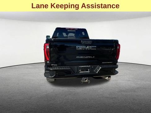 Used 2024 GMC Sierra 2500 Denali Ultimate image 8