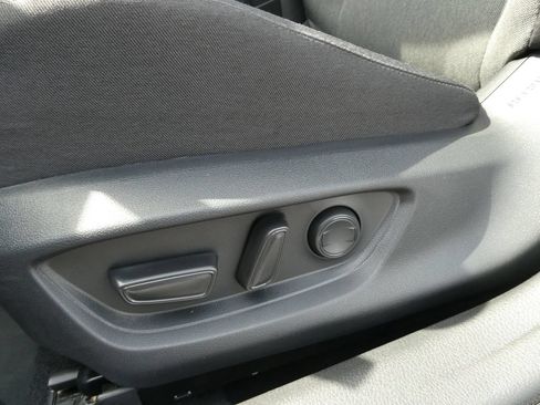 Used 2025 Toyota Camry LE w/ Convenience Package FWD image 24
