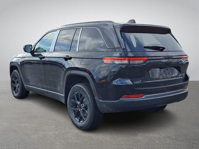 New 2026 Jeep Grand Cherokee Altitude