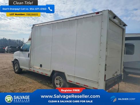 Used 2019 Chevrolet Express 3500 w/ Driver Convenience Package image 3