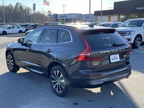 Used 2023 Volvo XC60 B5 Core image 26