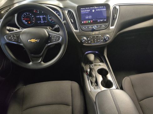 Used 2024 Chevrolet Malibu LT FWD image 22