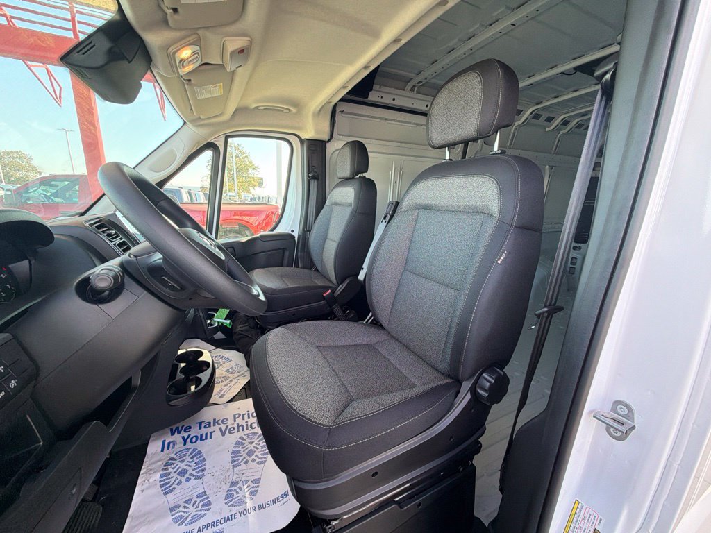 New 2026 RAM ProMaster 3500 w/ Convenience Group FWD image 12