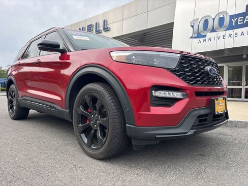 Certified 2023 Ford Explorer ST w/ Equipment Group 401A AWD/4WD image 10