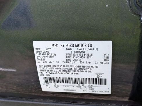 Used 2022 Ford Explorer XLT w/ Equipment Group 202A AWD/4WD image 36