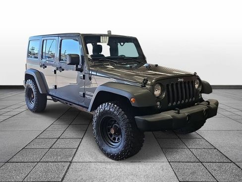 Used 2017 Jeep Wrangler Unlimited Sport image 2