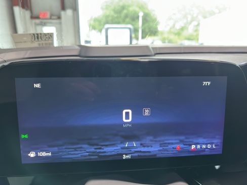 New 2026 Chevrolet Suburban LT w/ Comfort Package image 16