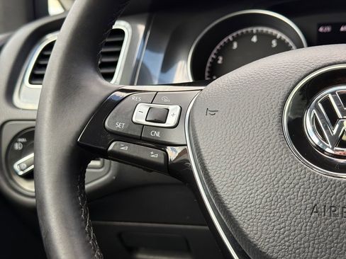 Used 2018 Volkswagen Golf SE FWD image 21