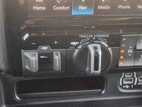 Used 2023 RAM 1500 Limited image 13