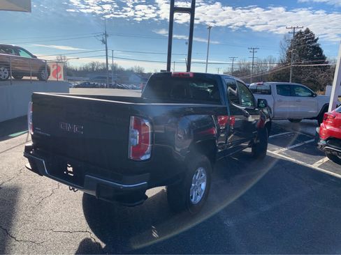 Used 2017 GMC Canyon W/T image 6