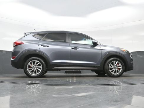 Used 2016 Hyundai Tucson SE w/ Option Group 02 FWD image 29