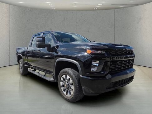 Used 2023 Chevrolet Silverado 2500 Custom w/ Custom Convenience Package AWD/4WD image 12