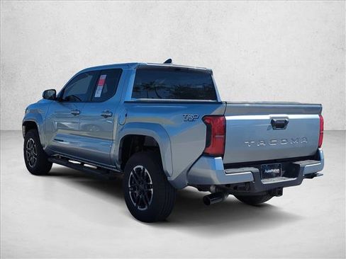 Used 2025 Toyota Tacoma TRD Sport RWD image 7